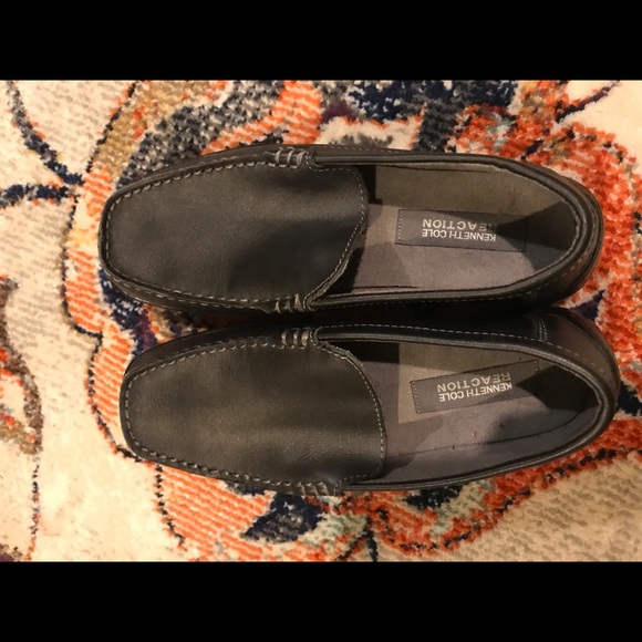 Kenneth Cole Reaction Boys Black Loafers - Picture 1 of 4